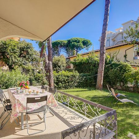 Casa Maddalena Al Mare 600M From Sea - Happy Rentals Марина ди Пиетрасанта Екстериор снимка